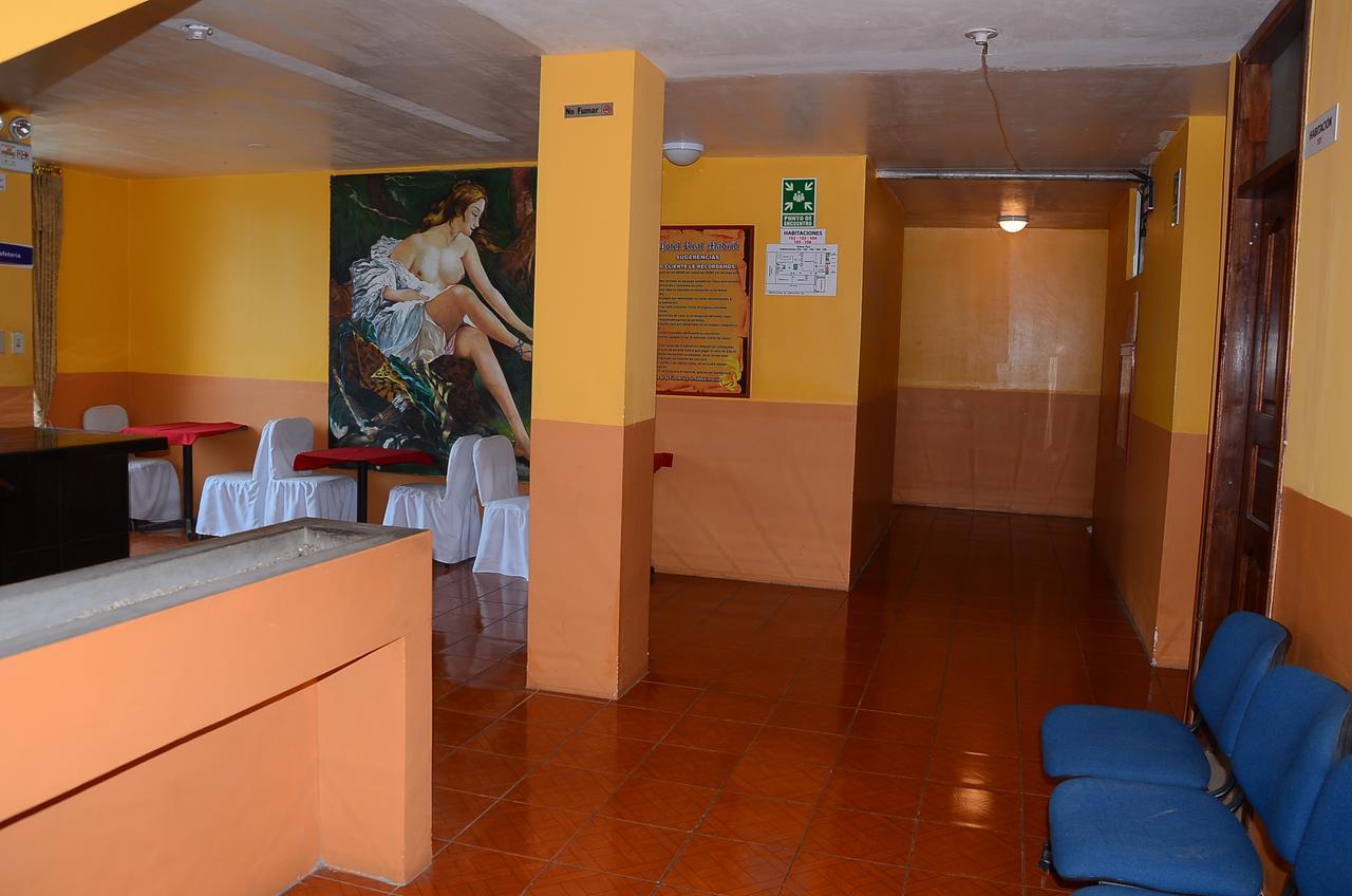 Hotel Real Madrid Riobamba Zewnętrze zdjęcie