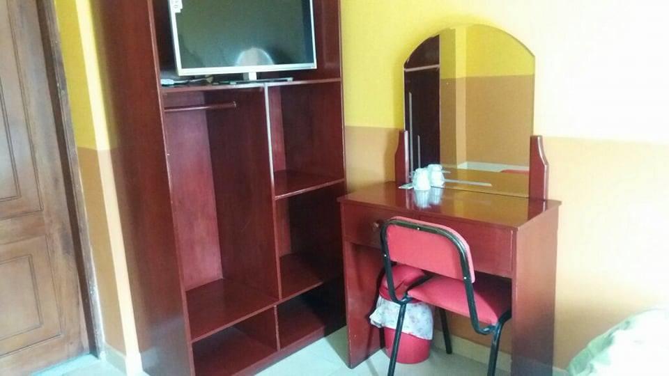 Hotel Real Madrid Riobamba Zewnętrze zdjęcie